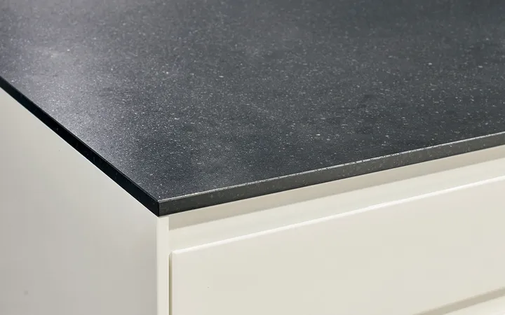 Nobilia North America Pura Lacquer, White High Gloss 3