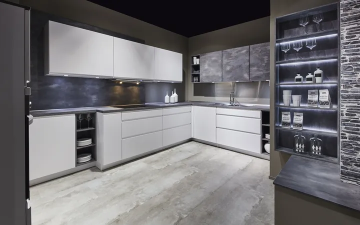 Nobilia North America Inline Lacquer, Honed Alpine White 2