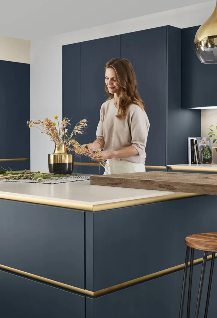 Nobilia North America Easy Touch Fjord Blue Ultra Matt 2