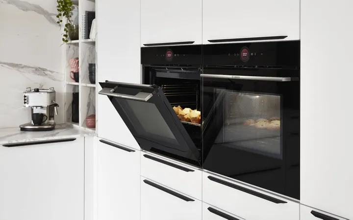 Nobilia North America Easytouch White Ultra Matt 4