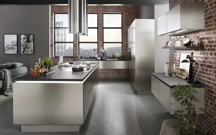 Nobilia North America Inox Lacquer, Brushed Steel 1