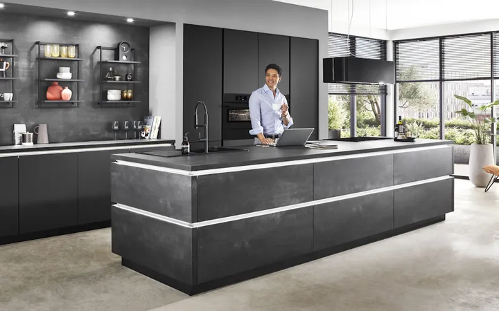 Nobilia North America Laser black concrete reproduction 0