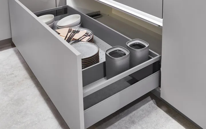 Nobilia North America Laser taupe grey 2